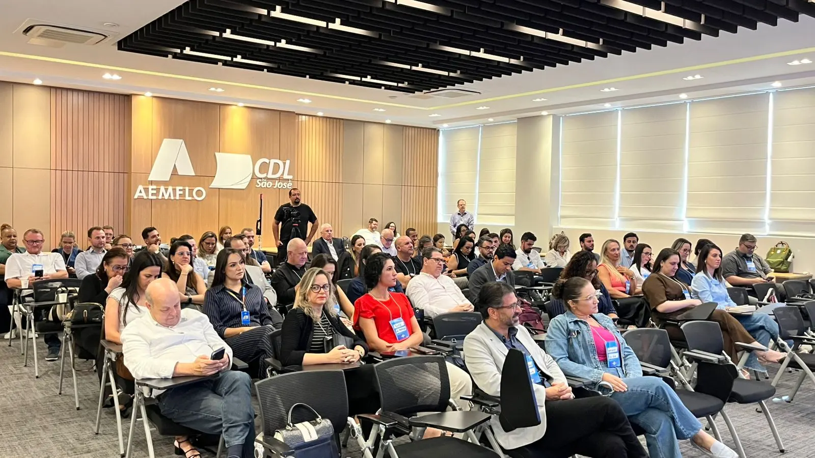 O Encontro de Entidades Empresariais da região reuniu representantes de instituições como SEBRAE, FCDL, FACISC, FAMPESC e FECOMERCIO, promovendo a integração institucional e o alinhamento de ações conjuntas para impulsionar o desenvolvimento econômico regional.